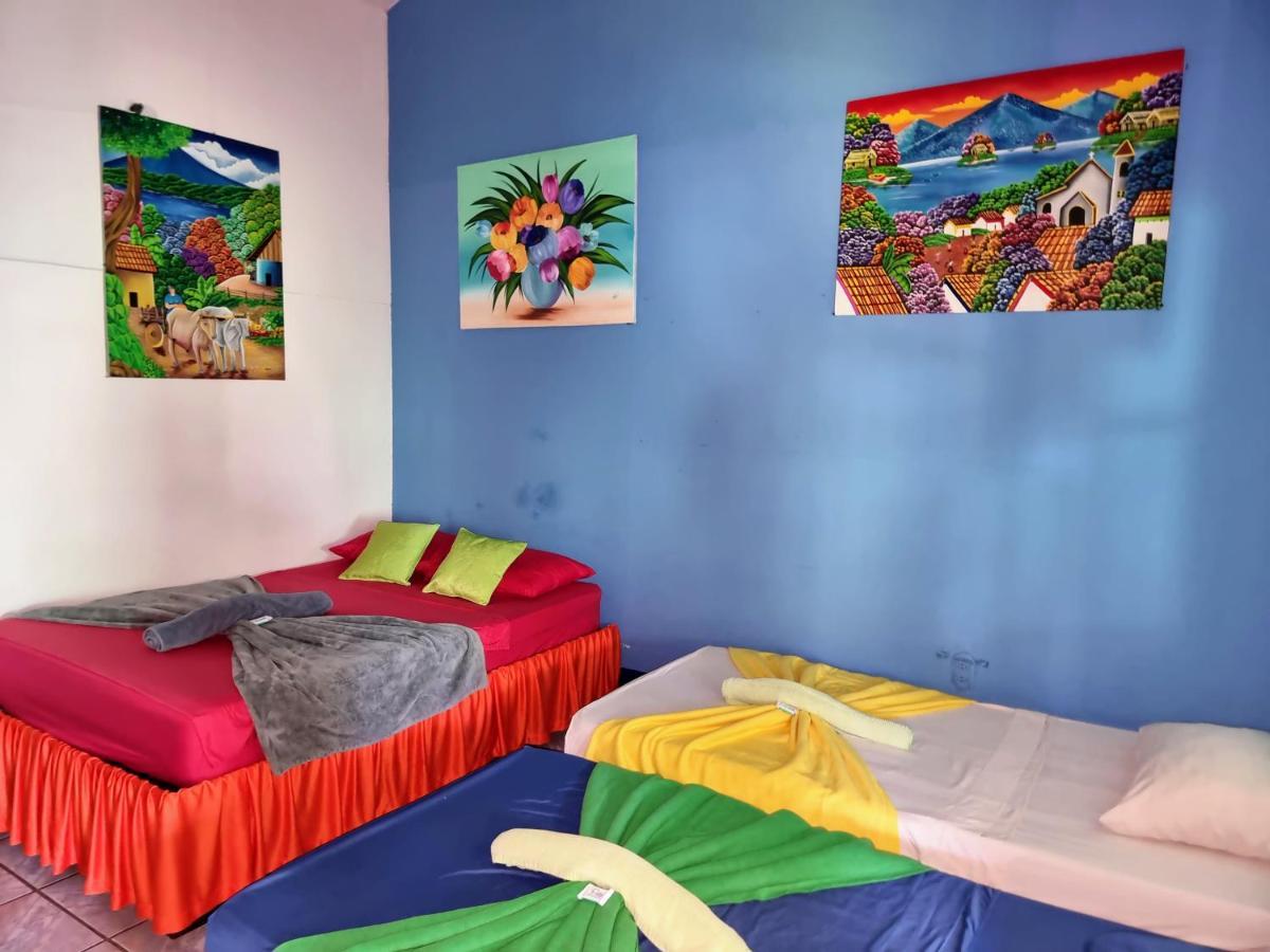 Cabinas Tortuguero Natural エクステリア 写真