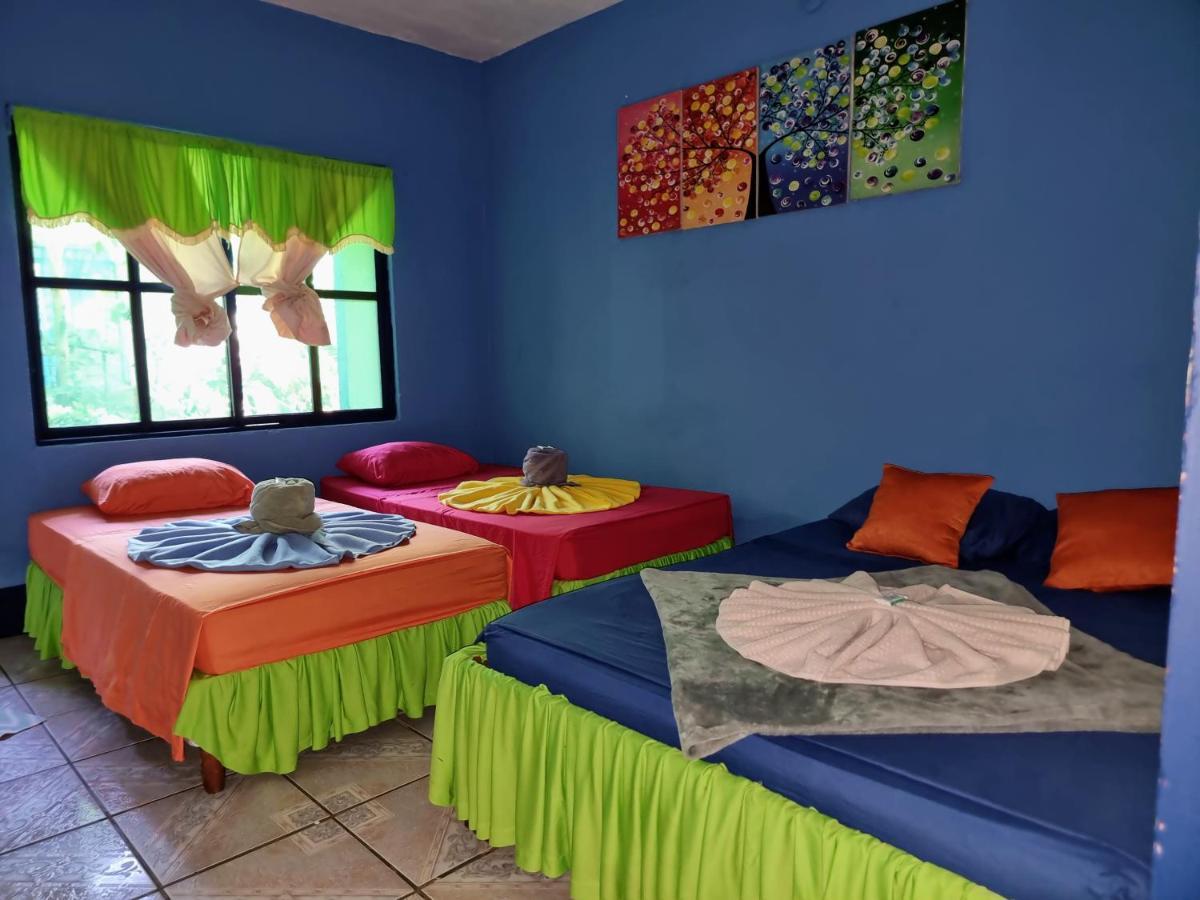 Cabinas Tortuguero Natural エクステリア 写真