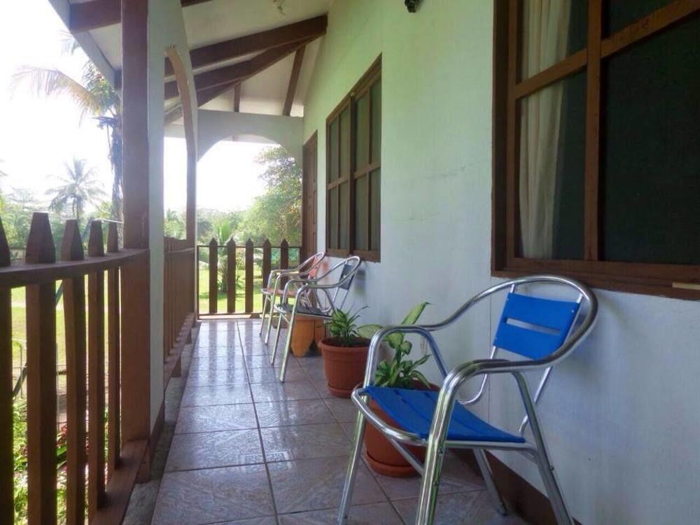 Cabinas Tortuguero Natural エクステリア 写真