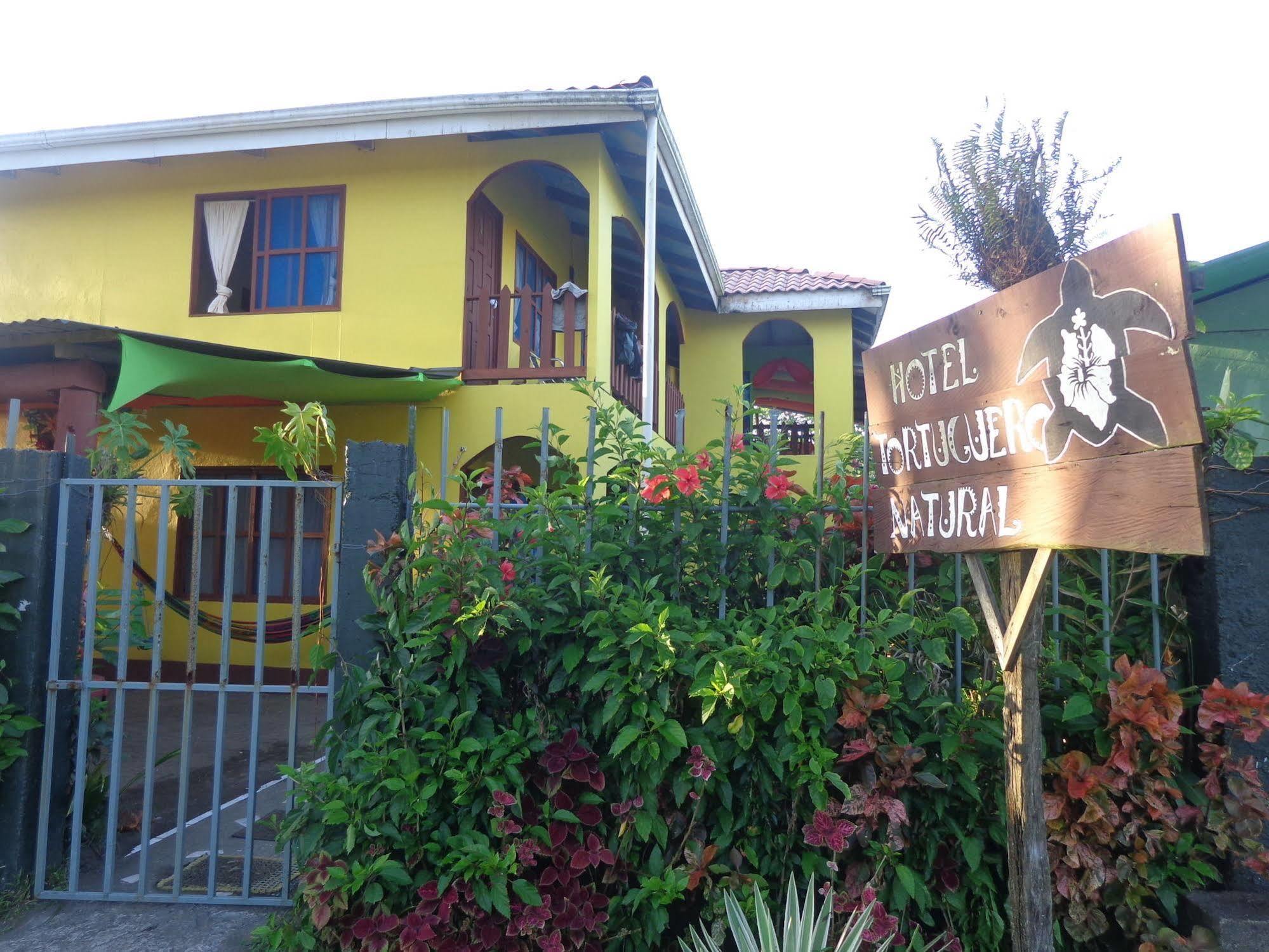 Cabinas Tortuguero Naturalホステル エクステリア 写真